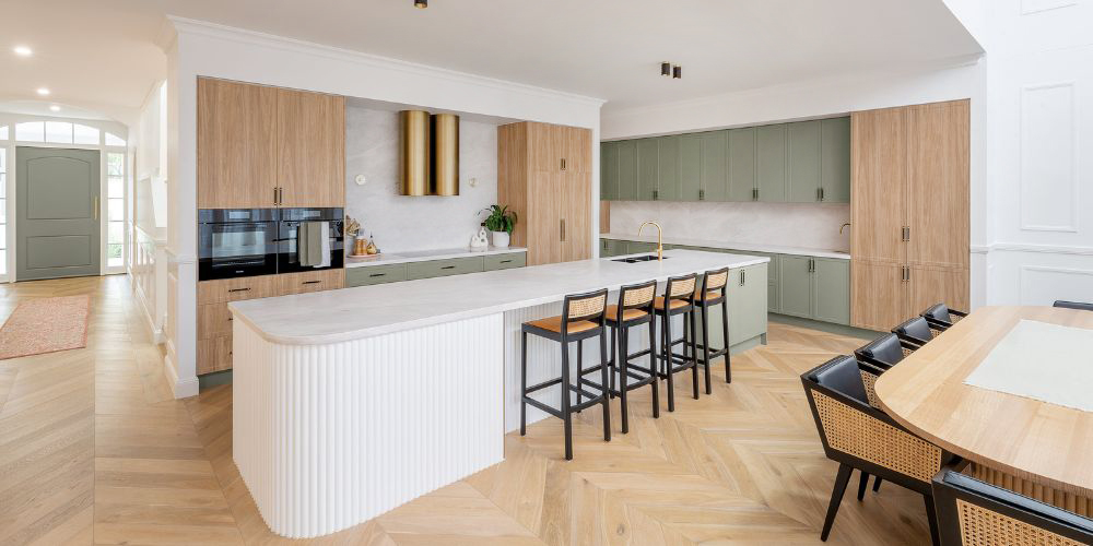 A stylish family retreat: celebrating functionality and elegance