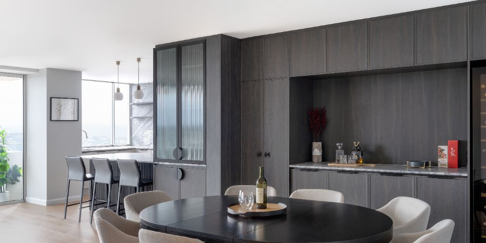 Dark and Luxe: Embracing Moody Elegance
