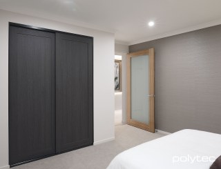 polytec WARDROBE - 25mm Surano doors in Estella Oak Woodmatt.