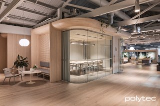 polytec COMMERCIAL & ARCHITECTURAL - Panels in Nordic Oak Woodmatt.