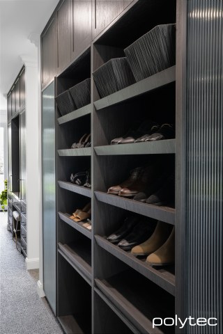 polytec WARDROBE - Doors, panels and shelving in Hampton,  and Manchester,  with Tempest Woodgrain, Glass doors in 23mm Brushed Black Frame,  with Fluted Glass Insert.