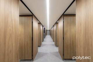 polytec COMMERCIAL & ARCHITECTURAL - Partition Systems in Prime Oak Woodmatt.