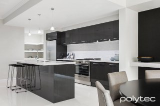 polytec KITCHEN - Createc doors in Cavia Lini Gloss.