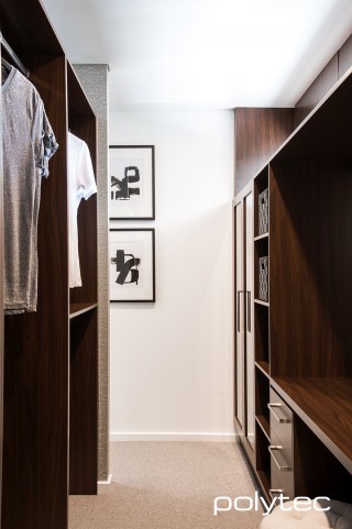 Polytec - Wardrobe in Jamaican Walnut Matt.