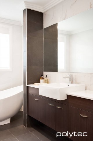 polytec BATHROOM - Vanity in Shannon Oak Matt.