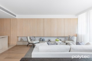 polytec MELAMINE - Doors in Nordic Oak Woodmatt.